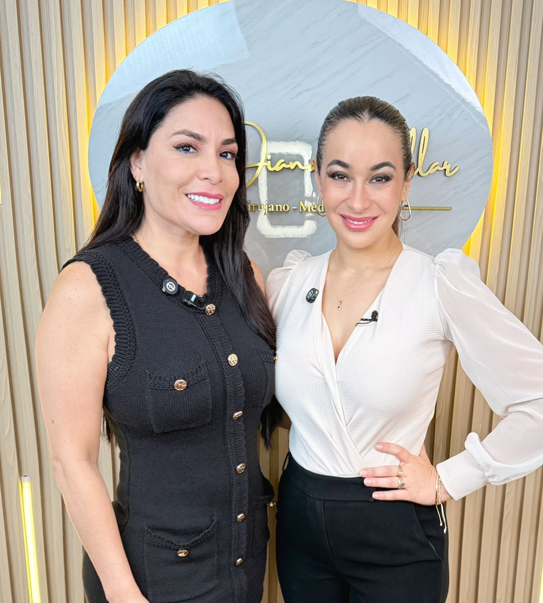 Evelyn Vela junto a la doctora Diana Cuéllar